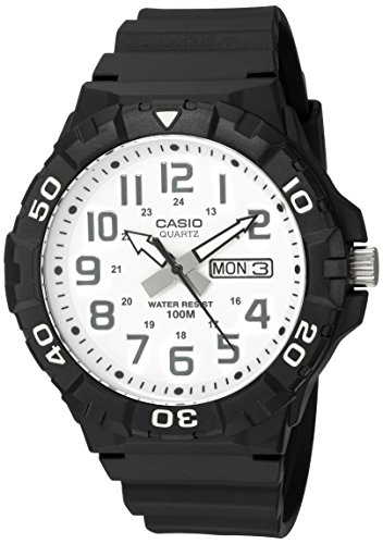 Casio Montre décontractée en résine à quartz Casio Montre décontractée en résine à quartz